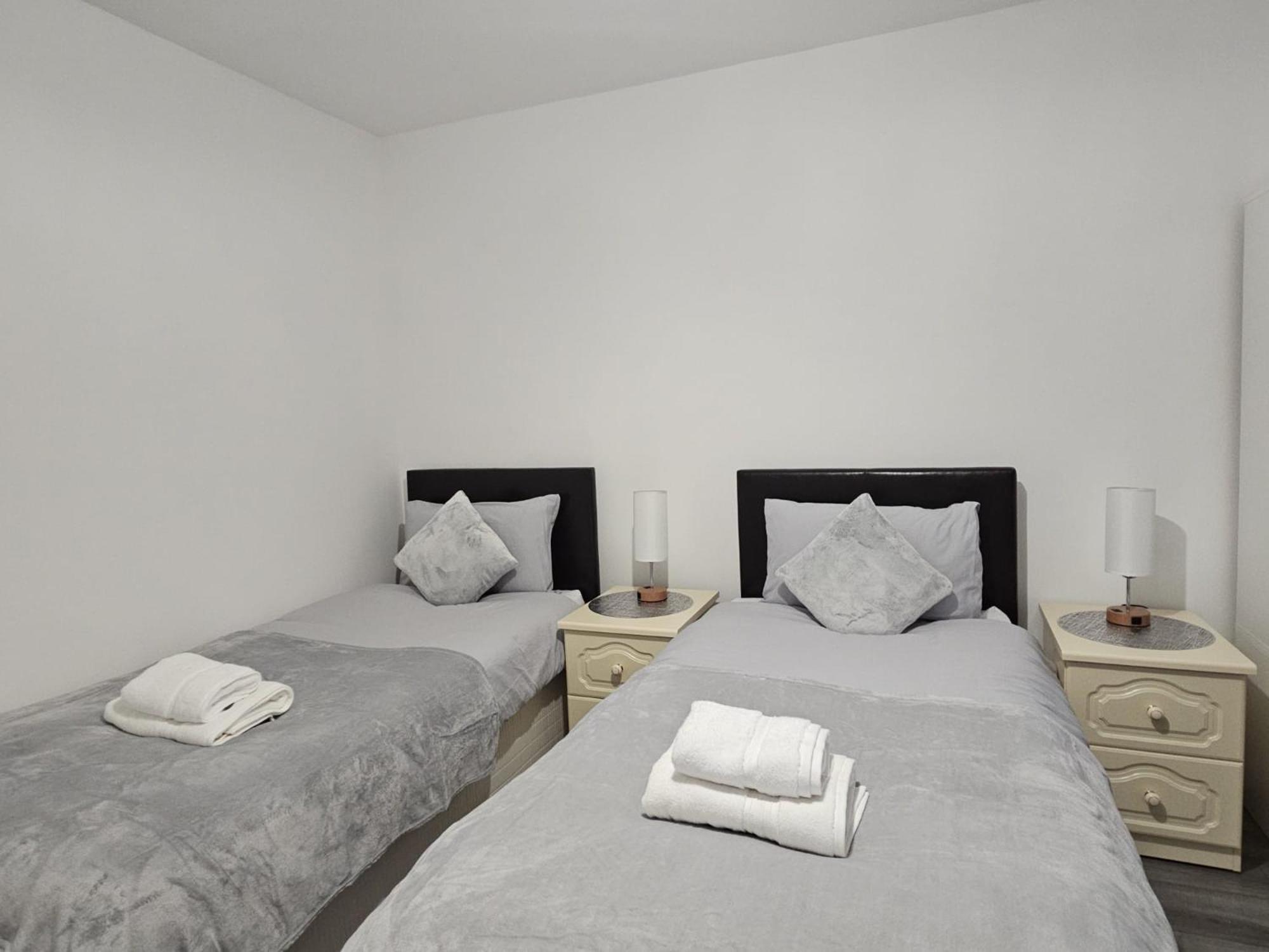 Regina Apartment In Форт-Уильям Экстерьер фото