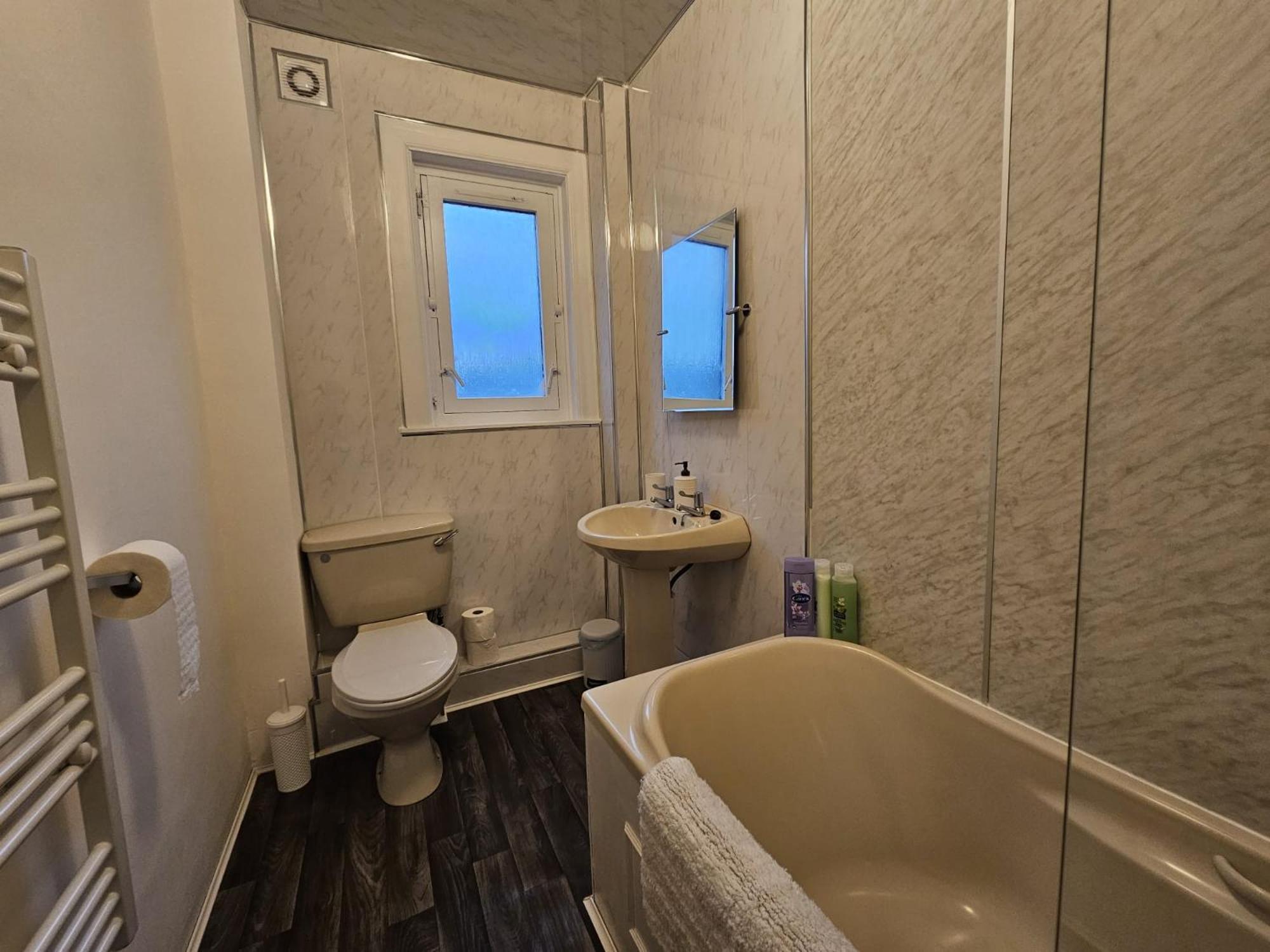 Regina Apartment In Форт-Уильям Экстерьер фото